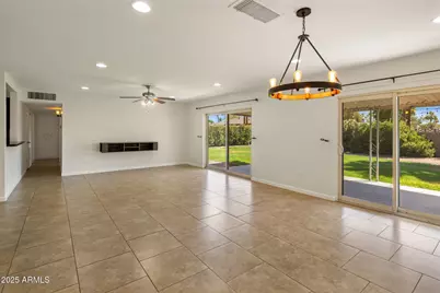 3907 N 81st Street, Scottsdale, AZ 85251 - Photo 1