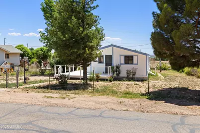 305 E Aspen, Paulden, AZ 86334 - Photo 1