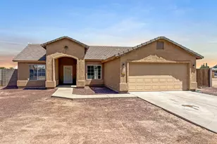 9792 W Camelia Dr, Arizona City, AZ 85123 - Photo 1