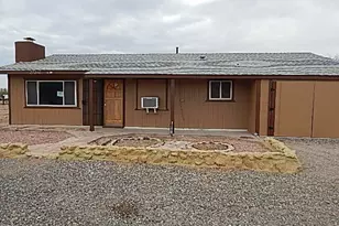 25290 Ochoco, Bouse, AZ 85325 - Photo 1