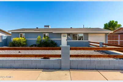 3237 E Nisbet, Phoenix, AZ 85032 - Photo 1