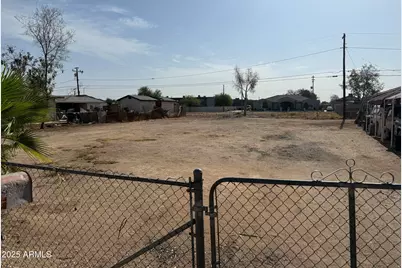 15415 N Factory, Surprise, AZ 85378 - Photo 1