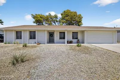 3754 E Wethersfield Road, Phoenix, AZ 85032 - Photo 1