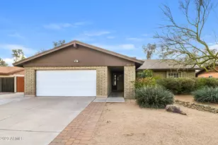 6013 W Zoe Ella, Glendale, AZ 85306 - Photo 1