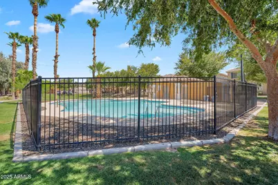 2366 N 73rd Lane, Phoenix, AZ 85035 - Photo 39