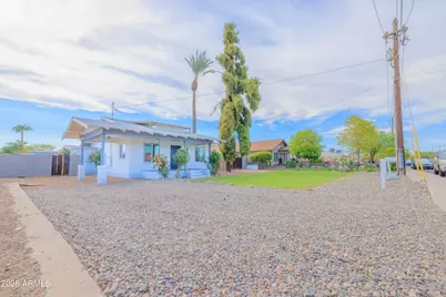 18 N Hamilton Street, Chandler, AZ 85225 - Photo 1