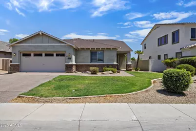 151 N 109th Avenue, Avondale, AZ 85323 - Photo 1