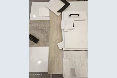 1081 E Peach Tree Drive, Chandler, AZ 85249 - Photo 5