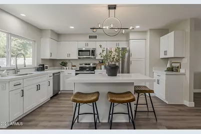 2136 W Portobello Avenue, Mesa, AZ 85202 - Photo 1