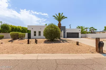 3533 E Turquoise Avenue, Phoenix, AZ 85028 - Photo 1