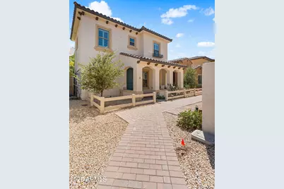 1500 E Wahalla Lane #W3, Phoenix, AZ 85024 - Photo 1