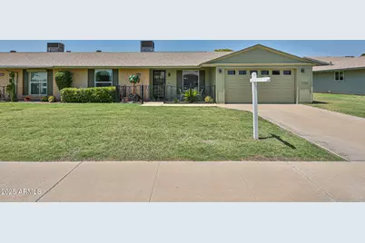 10207 W Prairie Hills Circle, Sun City, AZ 85351 - Photo 1