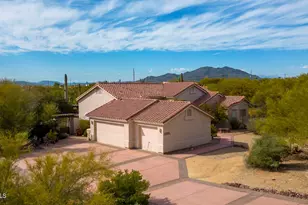 39012 N 8th, Phoenix, AZ 85086 - Photo 1