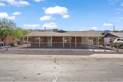 5802 S 34th, Phoenix, AZ 85040 - Photo 1