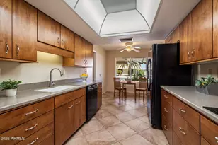 9321 W Glen Oaks Cir, Sun City, AZ 85351 - Photo 1