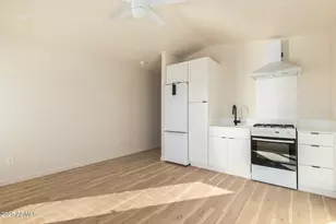 1332 E Diamond St, Phoenix, AZ 85006 - Photo 1