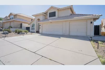 947 E South Fork Drive, Phoenix, AZ 85048 - Photo 1
