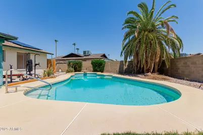 16021 N 48th Drive, Glendale, AZ 85306 - Photo 1