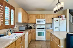 2513 N 109th Ave, Avondale, AZ 85392 - Photo 9