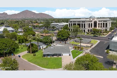 3001 N 43rd Place, Phoenix, AZ 85018 - Photo 43