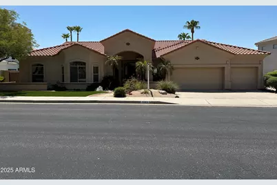 2053 E Clubhouse, Phoenix, AZ 85048 - Photo 1