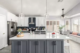 4445 E Desert Wind Dr., Phoenix, AZ 85044 - Photo 1