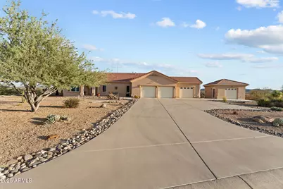 2965 W Saddleridge Way, Wickenburg, AZ 85390 - Photo 1