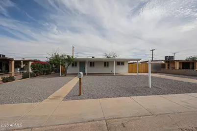 3935 W Palm Lane, Phoenix, AZ 85009 - Photo 1