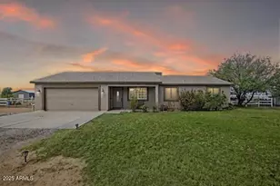33066 N Brinlee Ln, San Tan Valley, AZ 85143 - Photo 1