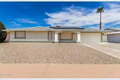 11807 N Sun Valley Drive, Sun City, AZ 85351 - Photo 1