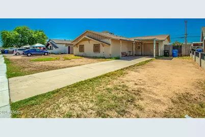 5527 W Earll Drive, Phoenix, AZ 85031 - Photo 1