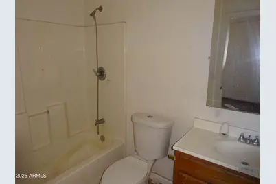7148 N 48th Avenue, Glendale, AZ 85301 - Photo 15