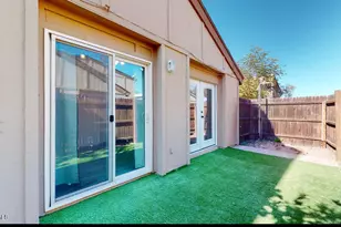 12445 N 21st Ave, Phoenix, AZ 85029 - Photo 1