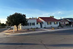 521 E Encinas Ave, Gilbert, AZ 85234 - Photo 1