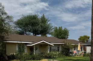 342 E Hayward Ave, Phoenix, AZ 85020 - Photo 1