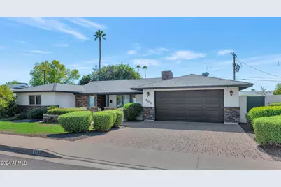 4209 E Weldon Avenue, Phoenix, AZ 85018 - Photo 1