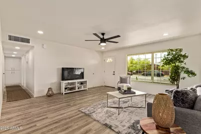 3132 W Citrus Way, Phoenix, AZ 85017 - Photo 1