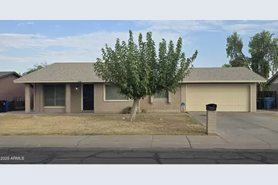 7752 W Flower Street, Phoenix, AZ 85033 - Photo 1