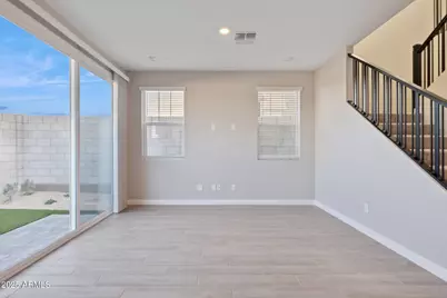 5838 E Zachary Drive, Phoenix, AZ 85054 - Photo 1