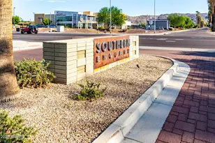 2834 E Hidalgo Ave, Phoenix, AZ 85040 - Photo 1