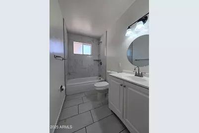 2211 W Pecan Road, Phoenix, AZ 85041 - Photo 13