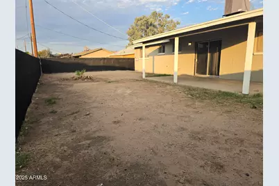 2211 W Pecan Road, Phoenix, AZ 85041 - Photo 21