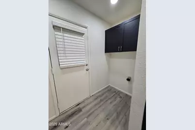 2211 W Pecan Road, Phoenix, AZ 85041 - Photo 11