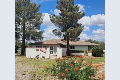 3525 E Navaho Street, Sierra Vista, AZ 85650 - Photo 1