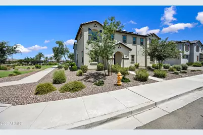 4035 S 58th Lane, Phoenix, AZ 85043 - Photo 1