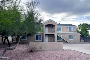 18017 N 40th Pl, Phoenix, AZ 85032 - Photo 1