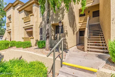 1880 E Morten Avenue #213, Phoenix, AZ 85020 - Photo 1