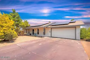 10425 N 111th Ave, Sun City, AZ 85351 - Photo 1