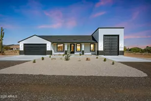 31643 N 170th Dr, Surprise, AZ 85387 - Photo 1