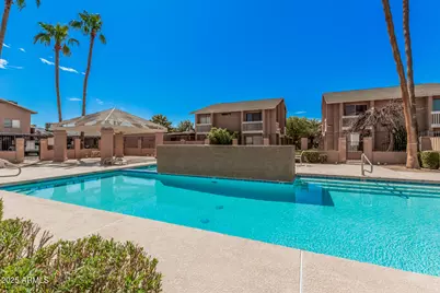 2845 E Tracy, Phoenix, AZ 85032 - Photo 1